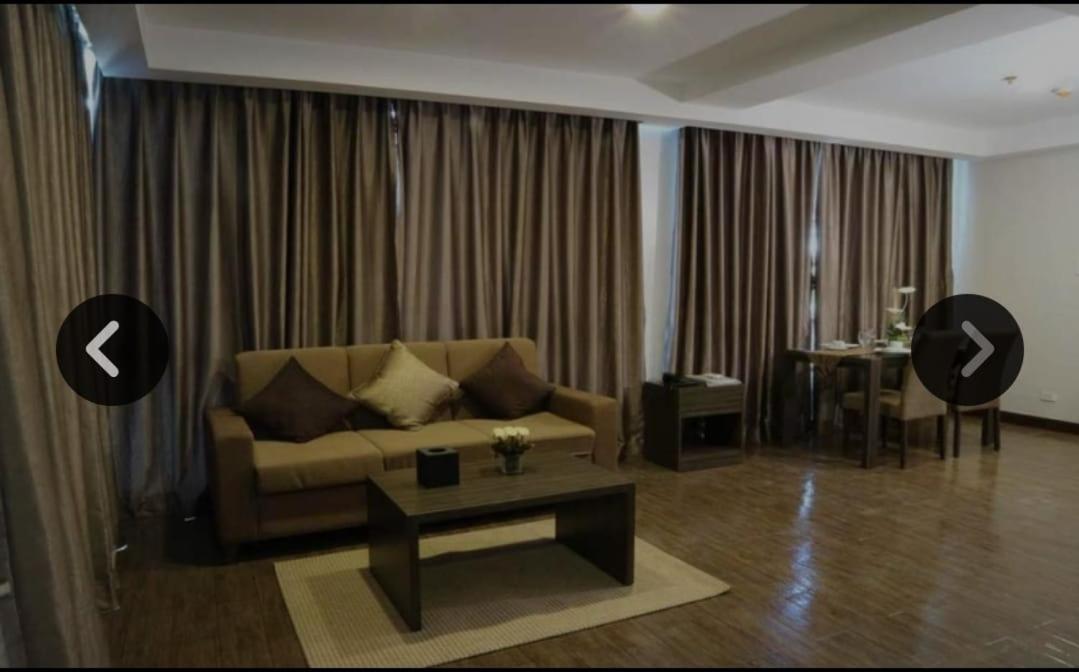 My Happy Place West Avenue Suites Quezon City Exteriör bild