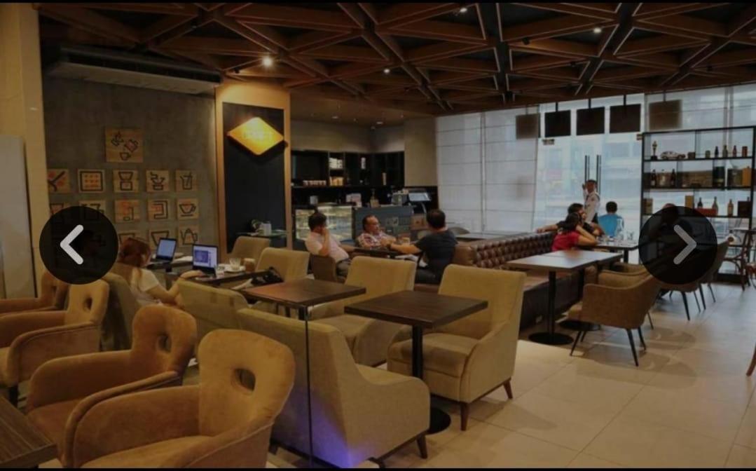 My Happy Place West Avenue Suites Quezon City Exteriör bild